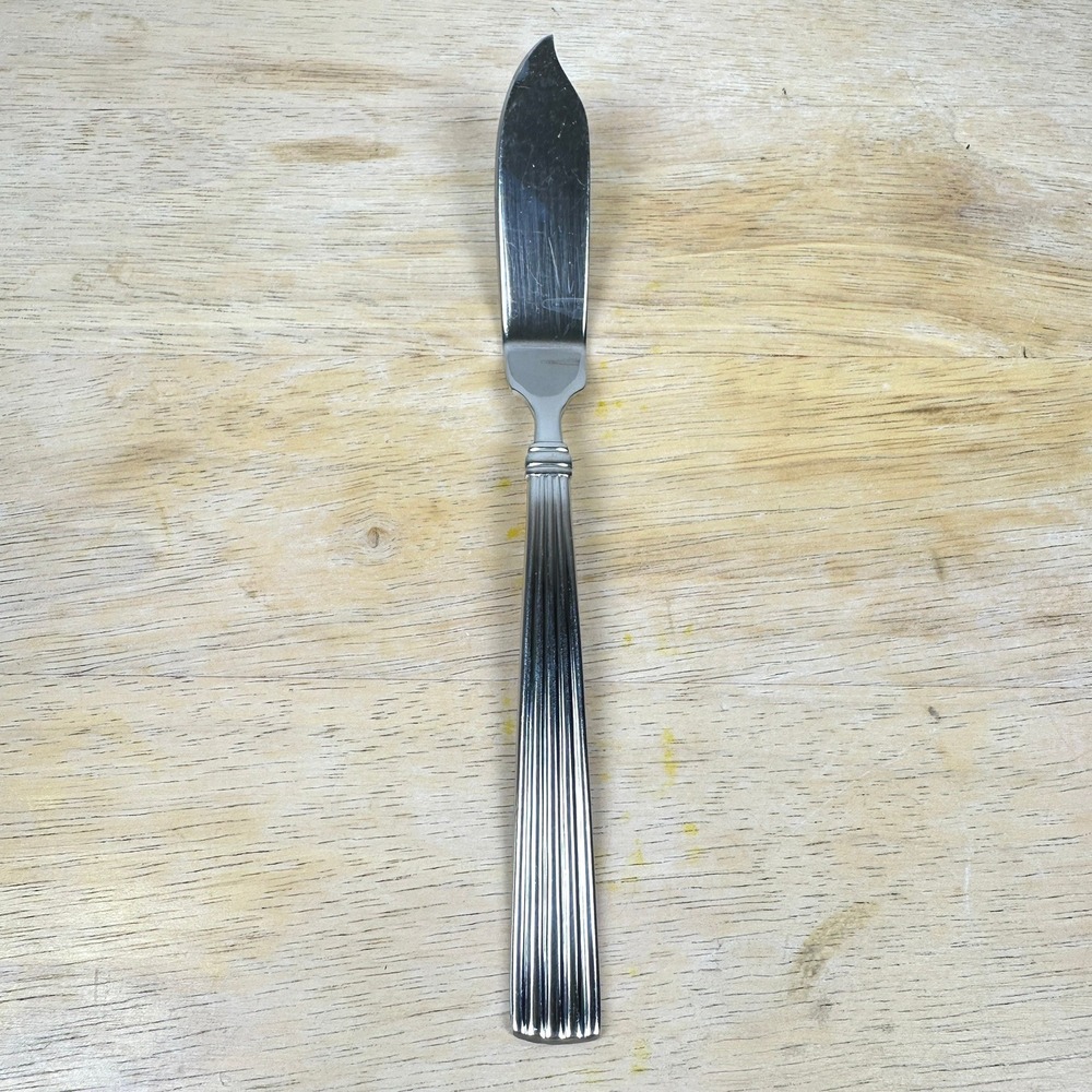 REED & BARTON‎ CRESCENDO II Stainless 18/10 Butter Spreader Knife Butter Server